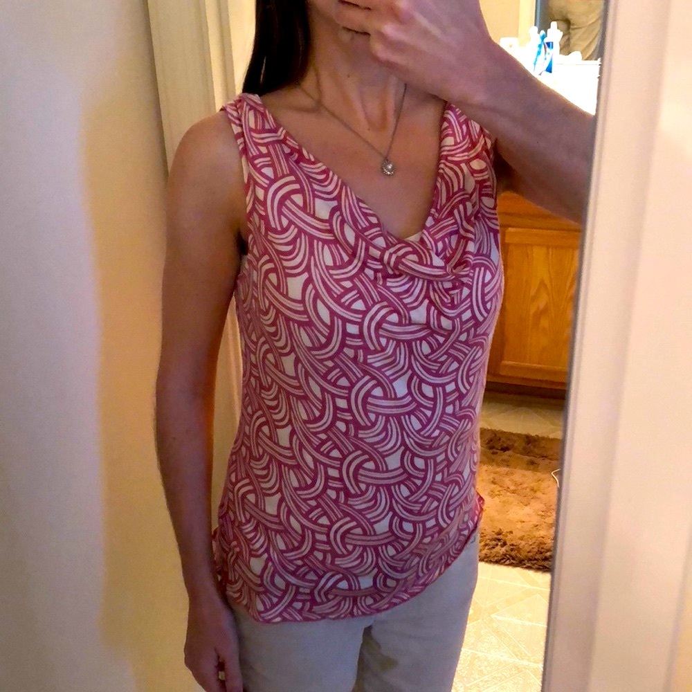 Banana Republic stretch sleeveless top - Picture 1 of 5